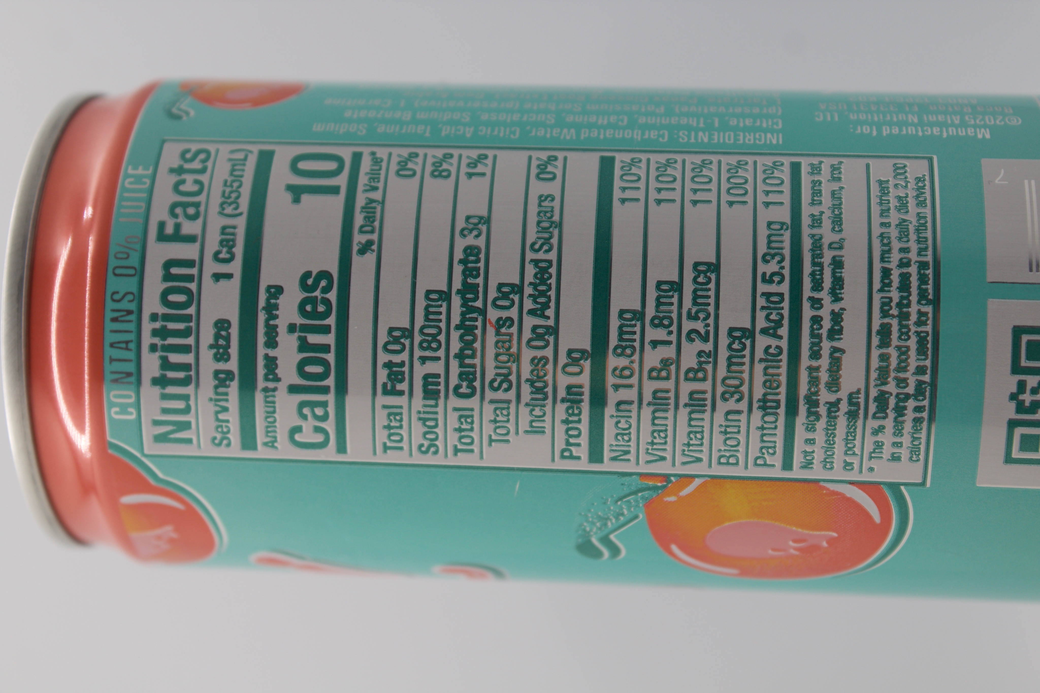 Nutrition label for Alani Juicy Peach